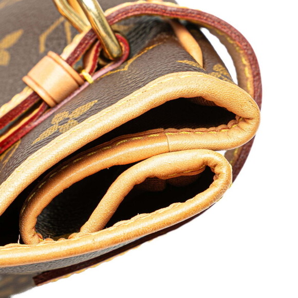 LOUIS VUITTON Brown Monogram Leather Shoulder Bag - Picture 4 of 10